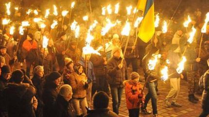 Будем воевать до последнего: Донецк ответил на шествие в честь УПА Будем воевать до последнего: Донецк ответил на шествие в честь УПА