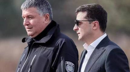 Госпереворот под шумок: Аваков готов подвинуть Зеленского Госпереворот под шумок: Аваков готов подвинуть Зеленского