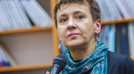 Писательница Забужко объяснила, зачем Россия хочет захватить Украину Писательница Забужко объяснила, зачем Россия хочет захватить Украину