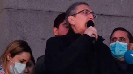 «Всегда с Россией»: на митинге в Ереване заявили о признательности к РФ «Всегда с Россией»: на митинге в Ереване заявили о признательности к РФ