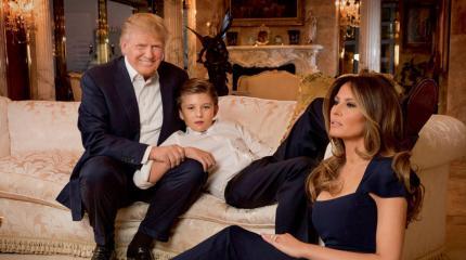 Американская сценаристка Кэти Рич публично оскорбила 10-летнего сына Трампа Американская сценаристка Кэти Рич публично оскорбила 10-летнего сына Трампа