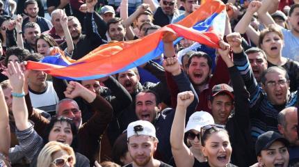 Армения: хроника протеста. В ожидании снайперов Армения: хроника протеста. В ожидании снайперов