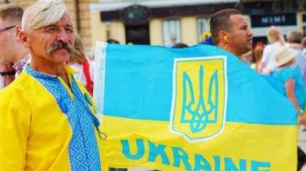Народ мешал идти в ЕС и НАТО. Стали насаждать украинскую идентичность