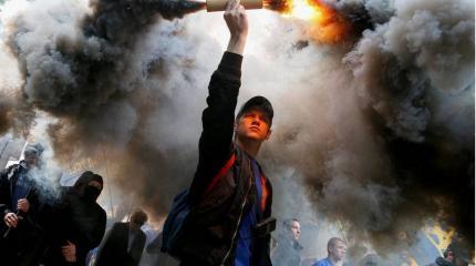 Раскол не только на «Восток-Запад»: на Украине набирает обороты третья сила Раскол не только на «Восток-Запад»: на Украине набирает обороты третья сила