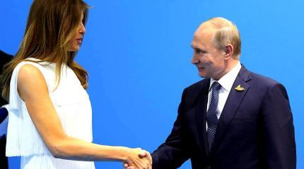 Совместное фото Путина и Мелании Трамп вызвало переполох в соцсетях Украины Совместное фото Путина и Мелании Трамп вызвало переполох в соцсетях Украины
