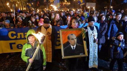 Киев сошел с ума: нацисты поклялись отомстить за Бандеру Киев сошел с ума: нацисты поклялись отомстить за Бандеру