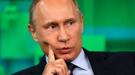 Путин: ЕС должен аплодировать России за помощь Греции Путин: ЕС должен аплодировать России за помощь Греции