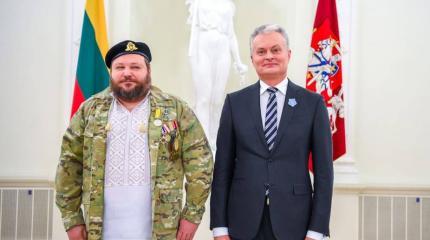 Литва наградила медалями неонацистов и союзников исламских террористов Литва наградила медалями неонацистов и союзников исламских террористов
