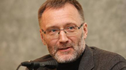 Михеев рассказал, почему олигарх Ахметов проворонил власть на Украине Михеев рассказал, почему олигарх Ахметов проворонил власть на Украине
