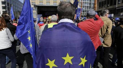 Пока у России нет безвиза, Европой она себя считать не может Пока у России нет безвиза, Европой она себя считать не может