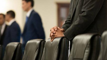 Почему «продвинутая» казахстанская молодежь не мечтает о госслужбе? Почему «продвинутая» казахстанская молодежь не мечтает о госслужбе?