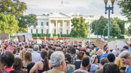 Оба хуже: США на пороге гражданской войны или — холодной войны с Китаем? Оба хуже: США на пороге гражданской войны или — холодной войны с Китаем?