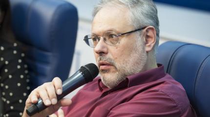 Михаил Хазин: О роли Сталина в мировой истории Михаил Хазин: О роли Сталина в мировой истории