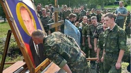 Почему наш результат – шаг вперед и два назад? Не тем богам мы поклонились! Почему наш результат – шаг вперед и два назад? Не тем богам мы поклонились!