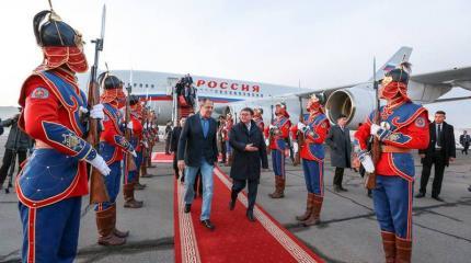 Джинсовый конфликт. Сергей Лавров оскорбил Монголию джинсами Джинсовый конфликт. Сергей Лавров оскорбил Монголию джинсами