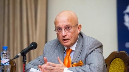 Караганов: мы не должны всем нравиться, Запад не оценит Караганов: мы не должны всем нравиться, Запад не оценит