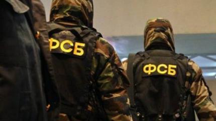ФСБ пресекла крымско-татарский майдан. Пока вежливо ФСБ пресекла крымско-татарский майдан. Пока вежливо