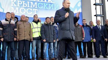 Путин на Крымском мосту убедил Запад, чей теперь полуостров Путин на Крымском мосту убедил Запад, чей теперь полуостров