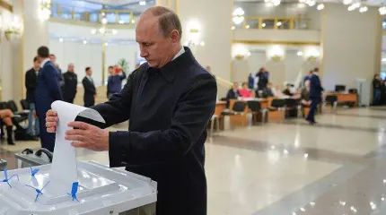 Губернаторов назначает Кремль, а народ их обязан утвердить? Нет, не так! Губернаторов назначает Кремль, а народ их обязан утвердить? Нет, не так!