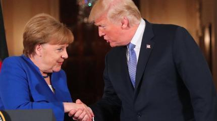 Меркель и Макрон начали плясать под дудку Трампа Меркель и Макрон начали плясать под дудку Трампа