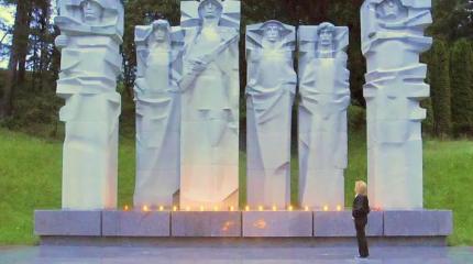 «Не ходите к мемориалам»: жителей Литвы запугивают к 9 Мая