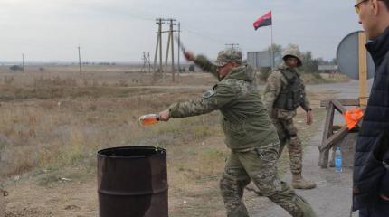 Перекопский «плацдарм», «Правый Сектор» и осеннее обострение Перекопский «плацдарм», «Правый Сектор» и осеннее обострение