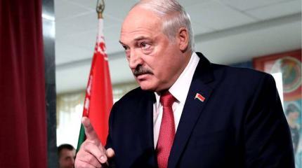 Лукашенко идет к пирровой победе на выборах