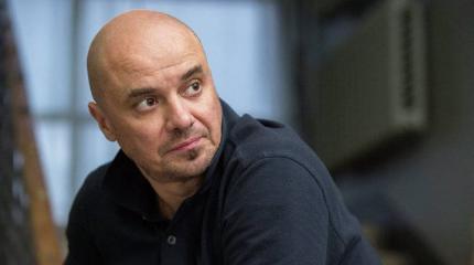 Поэт Влад Маленко: Путин спас Россию от нищеты и распада Поэт Влад Маленко: Путин спас Россию от нищеты и распада