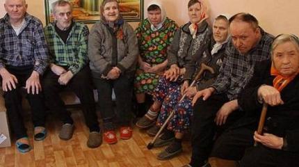 Новая линия власти: дома престарелых и похороны семьи. Зачем ей это?