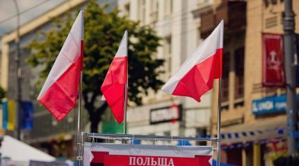 Националистов с Украины перестанут пускать в Польшу