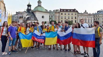 Водка, сало, колбаса: Чем русские отличаются от украинцев Водка, сало, колбаса: Чем русские отличаются от украинцев