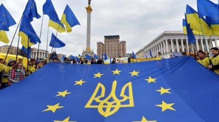 В Киеве взмолились: спасите Европу от «Порохотяга» В Киеве взмолились: спасите Европу от «Порохотяга»