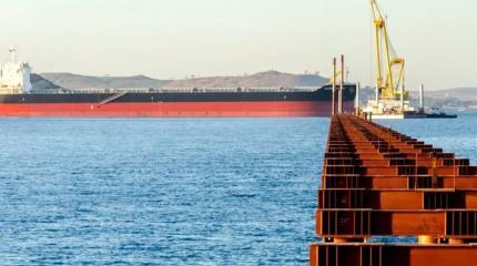 Россия арестовала турецкий сухогруз после тарана Керченского моста