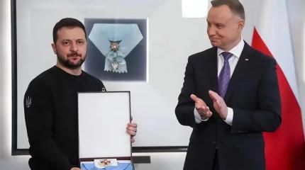 Как отобрать у Зеленского польский орден?