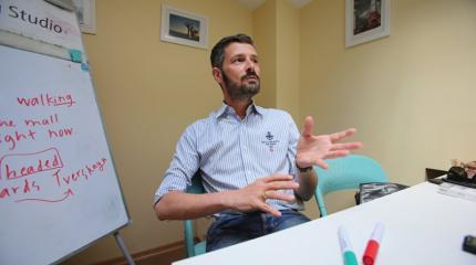 «Русские научили меня, что холод терпеть не нужно». Итальянец о России «Русские научили меня, что холод терпеть не нужно». Итальянец о России