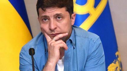 Назад в шоу-бизнес: Зеленский задумался о возвращении в «Квартал 95» Назад в шоу-бизнес: Зеленский задумался о возвращении в «Квартал 95»