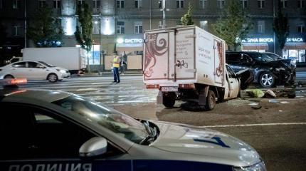 Как из устроившего пьяное ДТП Ефремова в сети начали «лепить» жертву режима Как из устроившего пьяное ДТП Ефремова в сети начали «лепить» жертву режима