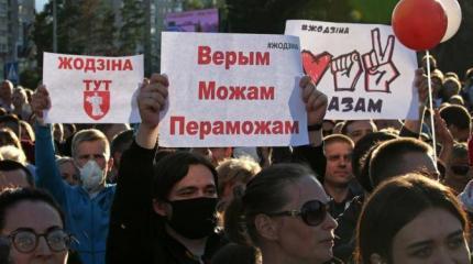 Лукашенко на всякий случай «зачищает» соперников Лукашенко на всякий случай «зачищает» соперников