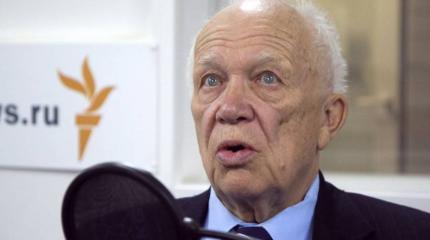 Сергей Хрущев: не мой отец передал Крым Украине Сергей Хрущев: не мой отец передал Крым Украине
