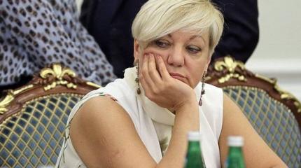 Неизвестные начали «прессовать» семью Валерии Гонтаревой Неизвестные начали «прессовать» семью Валерии Гонтаревой