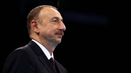 Турецкие псы бегут с Закавказья поджав хвосты Турецкие псы бегут с Закавказья поджав хвосты