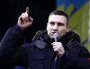 Кличко: Продержимся ночь на Майдане и перейдём в наступление Кличко: Продержимся ночь на Майдане и перейдём в наступление