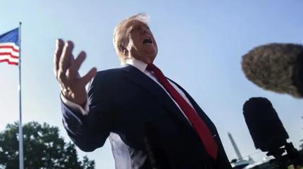 Трамп вышел из себя после слов Медведева Трамп вышел из себя после слов Медведева