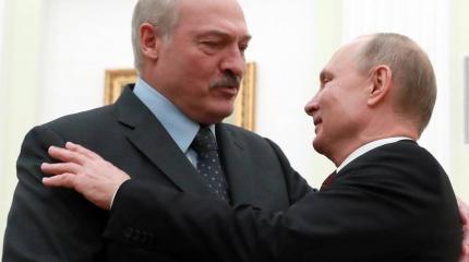 Лукашенко вновь заговорил об "общем Отечестве" с Путиным