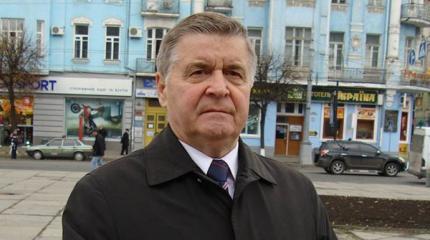 На Украине арестован 73-летний организатор «Бессмертного полка» На Украине арестован 73-летний организатор «Бессмертного полка»