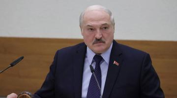 Лукашенко объяснил, почему беженцы пошли в ЕС через Беларусь