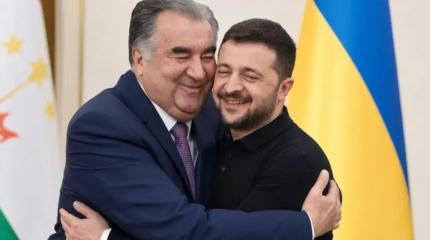 Москва дает Душанбе миллиарды, а там помогают Украине