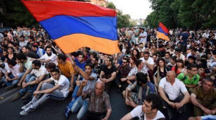 От электрического Еревана до армянского Майдана От электрического Еревана до армянского Майдана