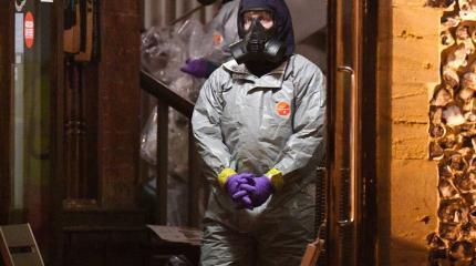 Англичане начинают против России «Великую ядовитую войну» Англичане начинают против России «Великую ядовитую войну»