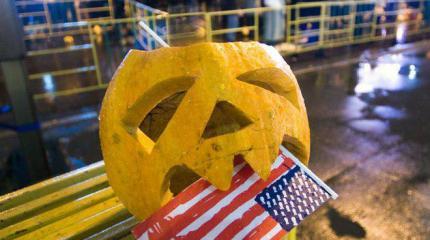 Почему конец США близок и чем это грозит России? Почему конец США близок и чем это грозит России?
